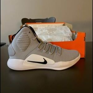 Nike Hyperdunk X TB